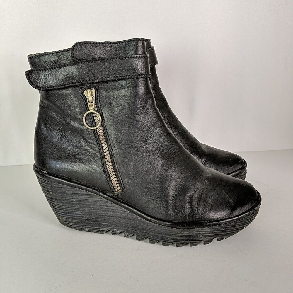 Fly London Wedge Heel Ankle Boot Black Leather Women Size 41 US 10.5 Bootie